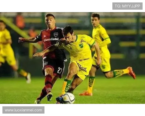 列日与克拉斯对决分析揭示战术布局与球队实力差异